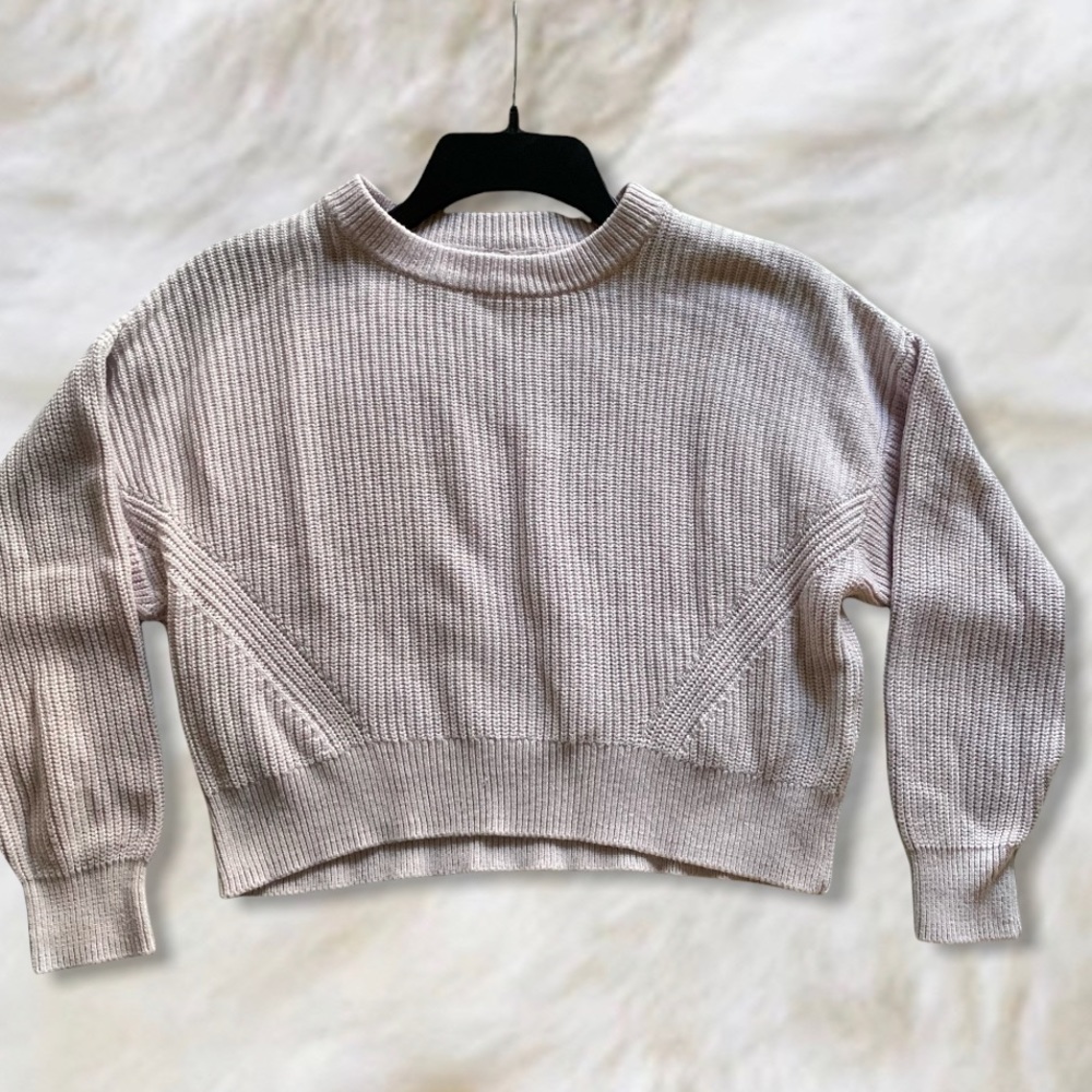 Cropped Light Pinkish/Lilac Sweater